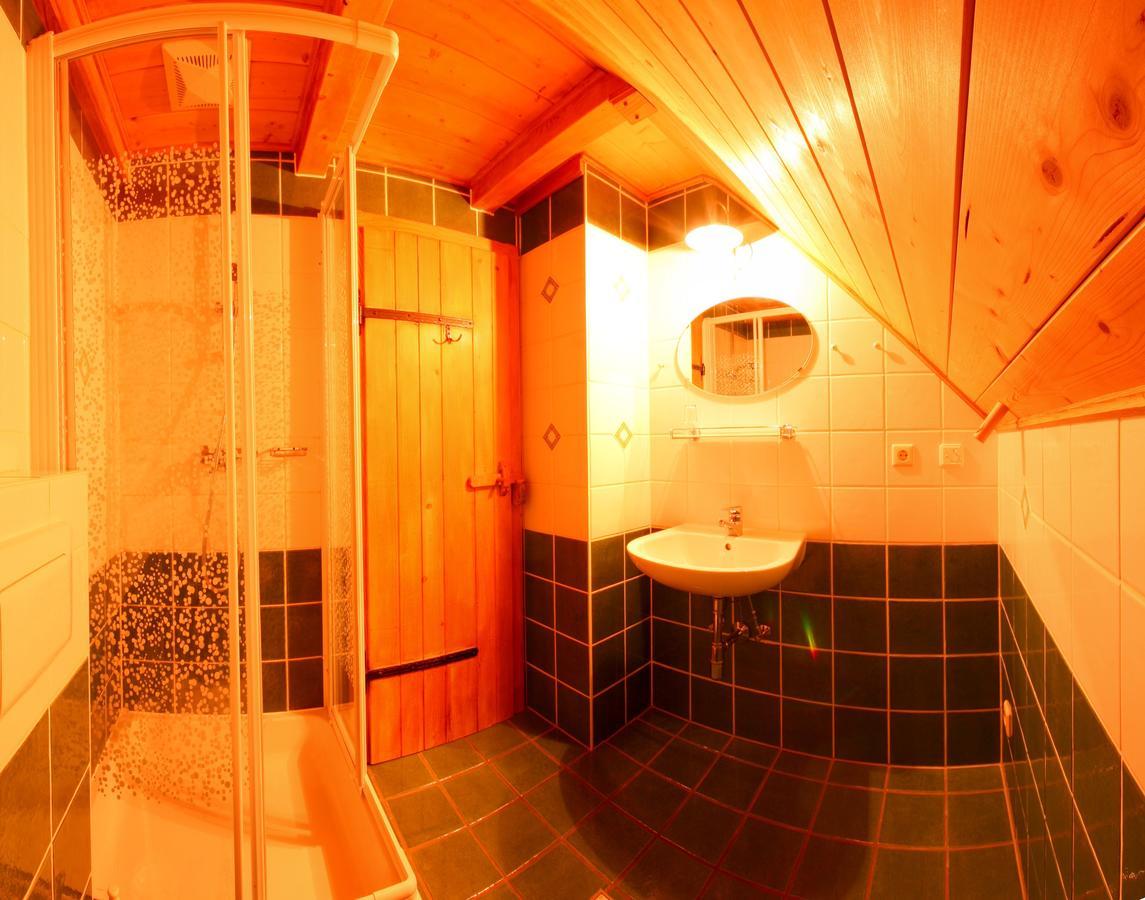 Schermerhuetten Tauplitzalm Camera foto